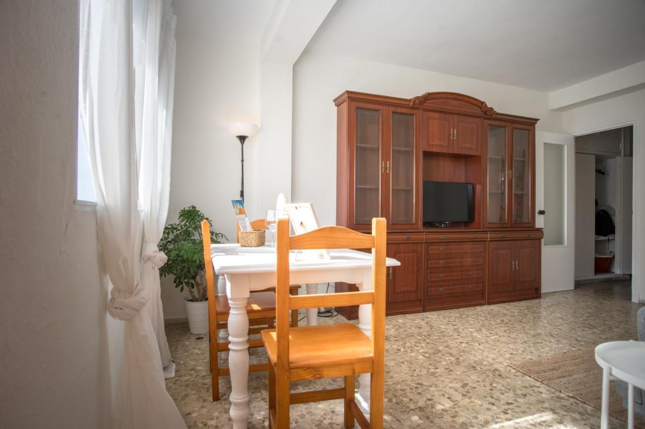 Delfín Playa Basic Ha Apartment Cádiz Exterior foto